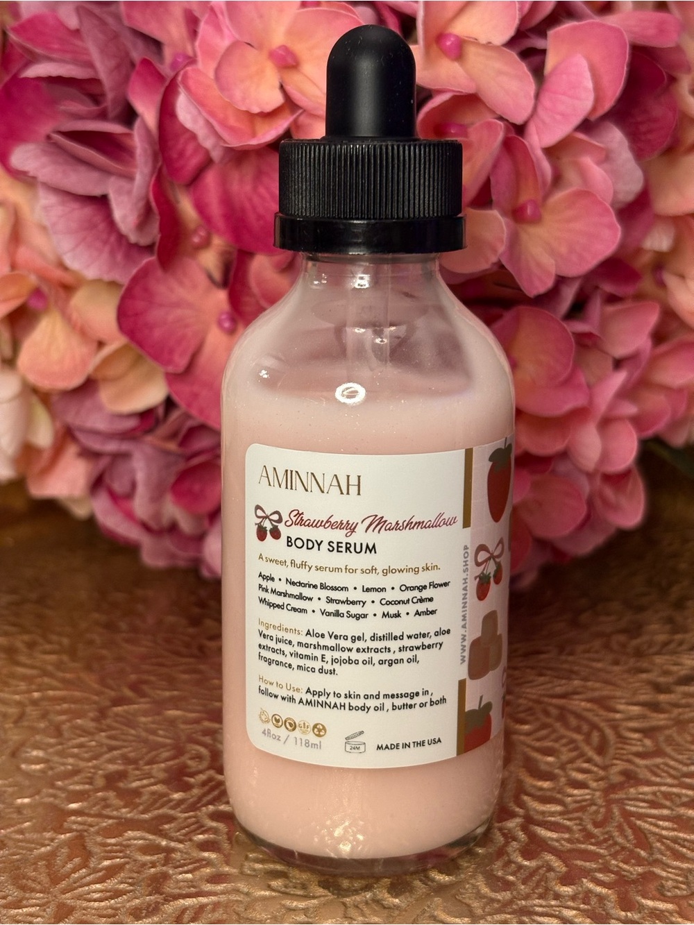 AMINNAH Strawberry Marshmallow Body Serum